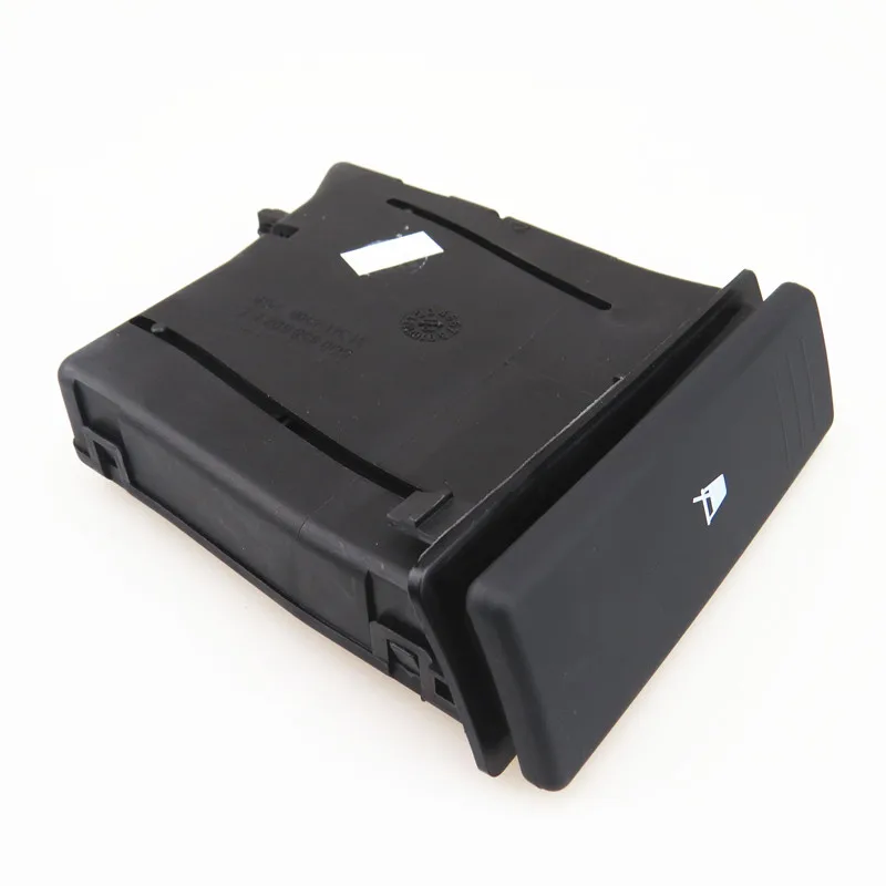 

AZQFZ 6Q0 858 602 Car Dashboard Center Console Water Drink Cup Holder For VW Polo 2002 2003 2004 2005 2006 2007 2008 2009 2010