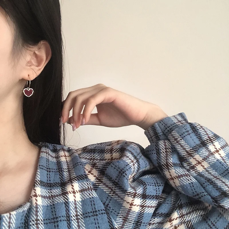 Korea Trendy Wine Red Love Earrings Simple Temperament Net Red Wild Personality Earrings Ear Jewelry stud earrings,dangle earrings,hoop earrings,drop earrings,pendant earrings,long earrings,crystal earrings