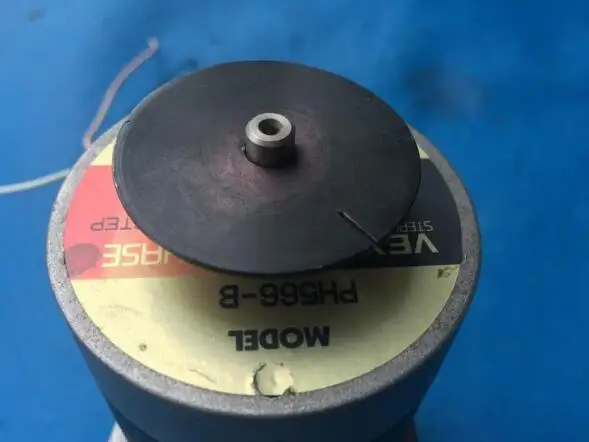 PH566-B 0.75A используется один, шаговый двигатель, хорошо работает