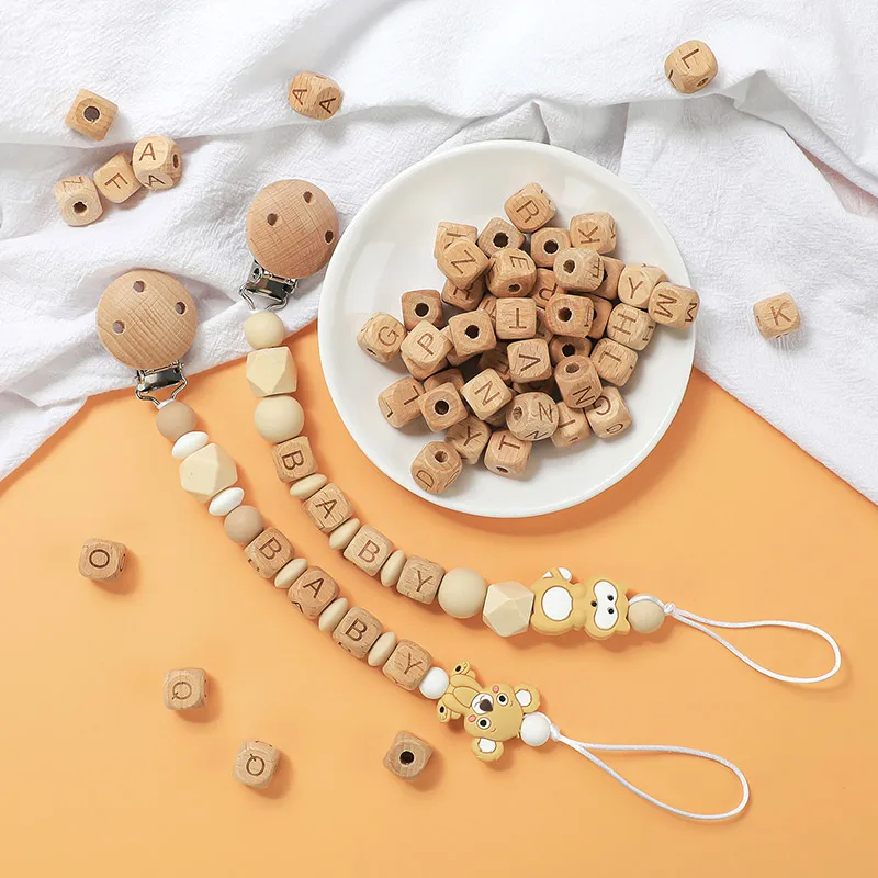

50pcs 12mm Wooden Alphabet Letter wood Square Loose Beads For Infant Making Baby Teether Necklace Pacifier Chain DIY Name beads