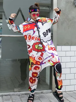 

Summer streetwear cartoon print Bodysuit zipper hooded Playsuits oversized hip hop jumpsuit women new cotton short sleeve Romper