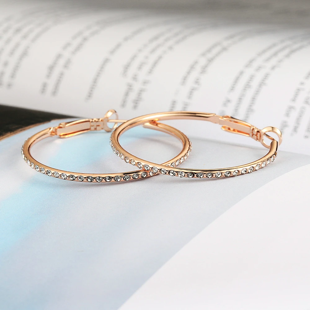 Серьги кольца женские с австрийскими кристаллами ZYE307|earring black|earrings titaniumearrings nose |