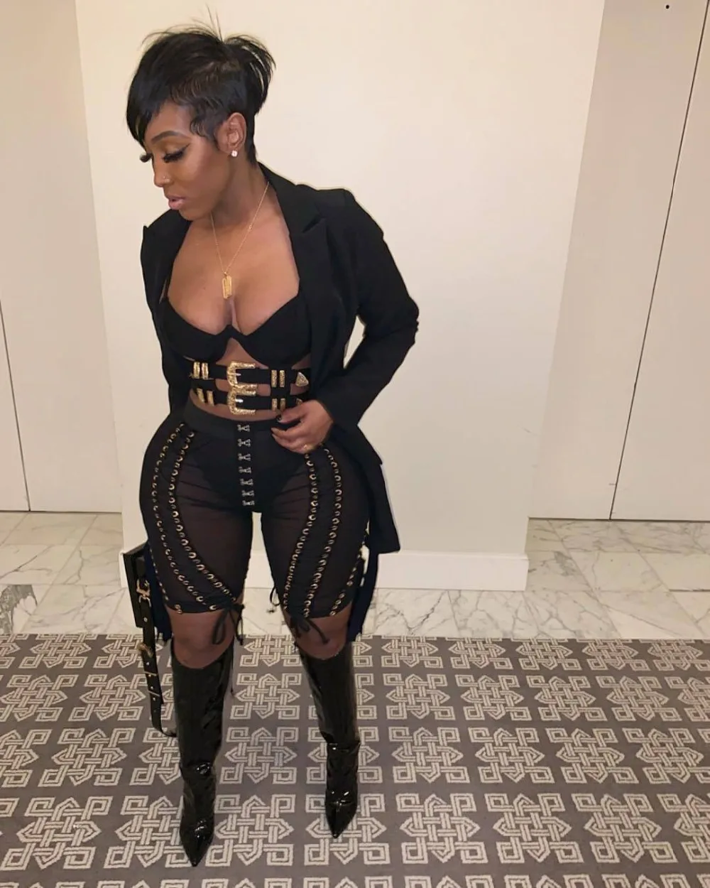 11852710363_136178077