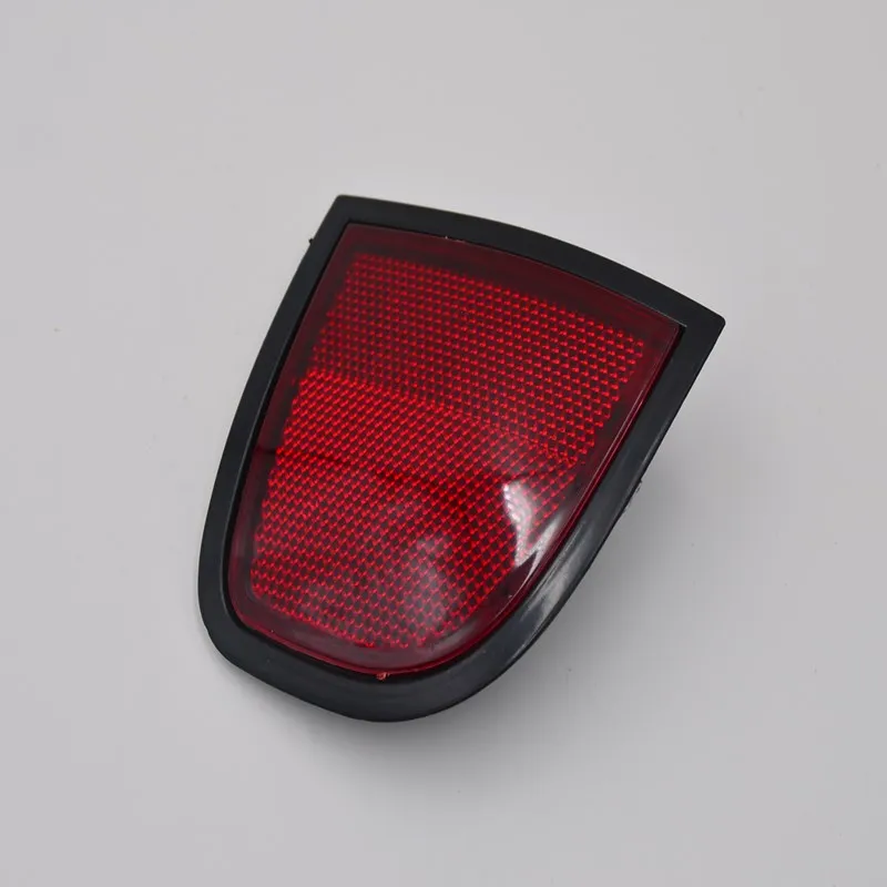 Подходит для Mitsubishi L200 8355A015 05-15 Автомобильный задний бампер отражатель левая сторона