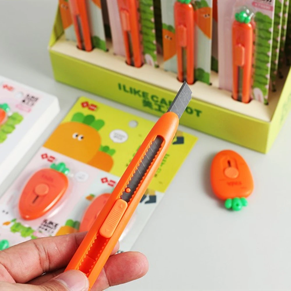 Kawaii-Mini cuchilla para arte de zanahoria, portátil, Express, desempaquetada, para oficina, cuchilla para arte, papelería escolar, novedad