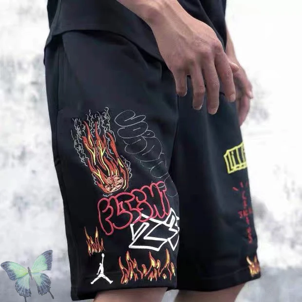 Pantalones cortos de Travis Scott para hombre y mujer, pantalón corto con diseño de grafiti