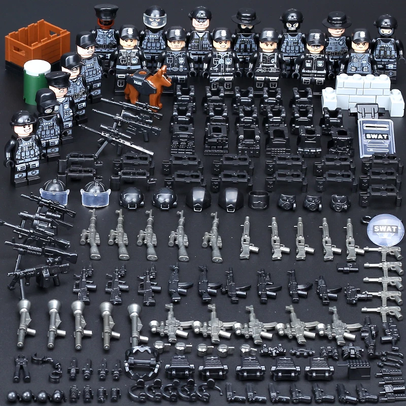 

18PCS WW2 German Army Soldiers weapons defense fortress building blocks Bricks Compatible LegoINGlys Military toys for children