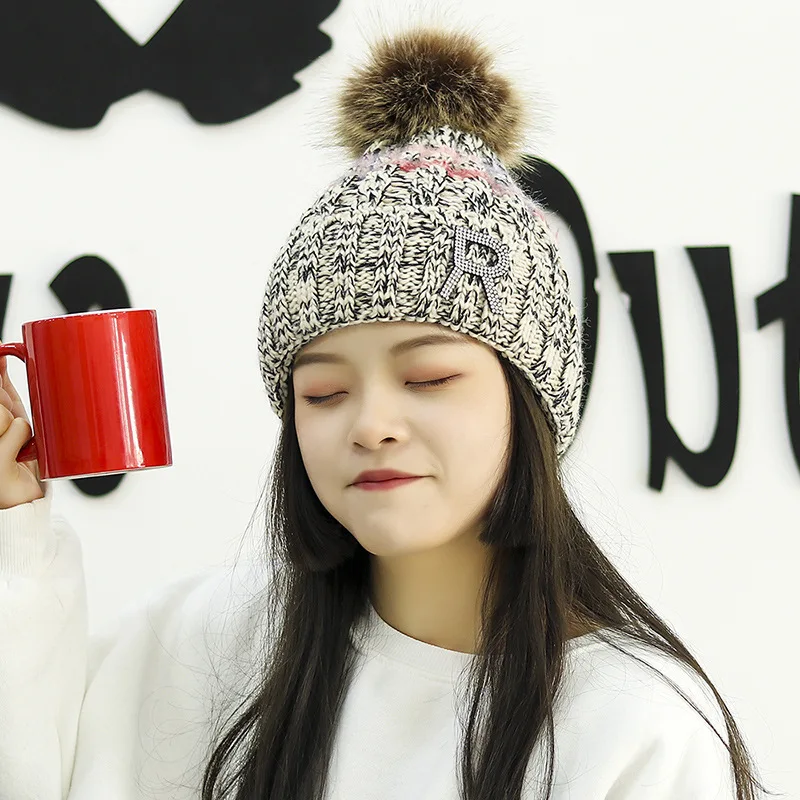 Fashion Striped Letter Winter Warm Hat Women Pompom knitted Beanies Hats Girls Thick Beanie Skullies Hat Snow Hat Bonnet