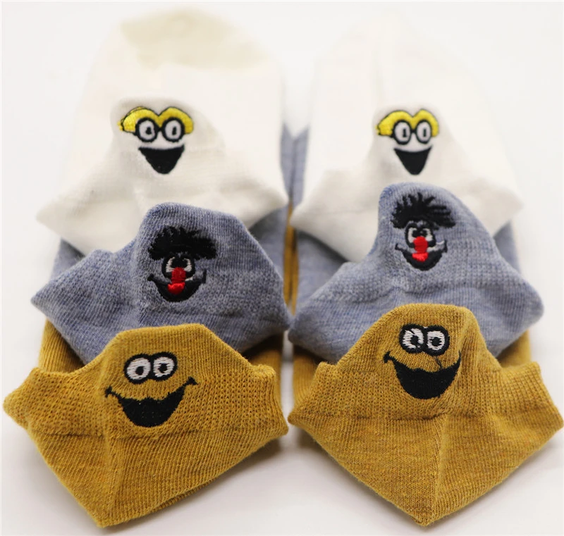 ZT 16 3PAIRS Kawaii Embroidered Expression Women Socks Happy Fashion Ankle Funny Socks Women Cotton Summer Candy Color - Цвет: ZT 16
