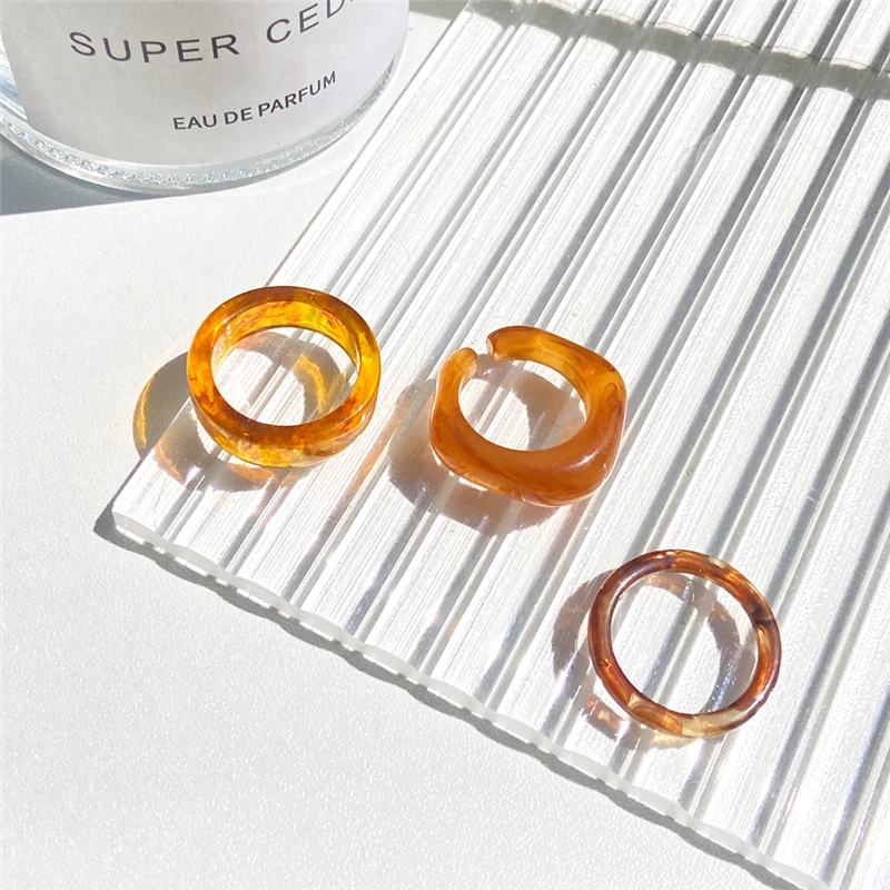 17KM Korean Colorful Transparent Resin Acrylic Rings Set for Women Trendy Geometric Square Round Ring Wedding Jewelry