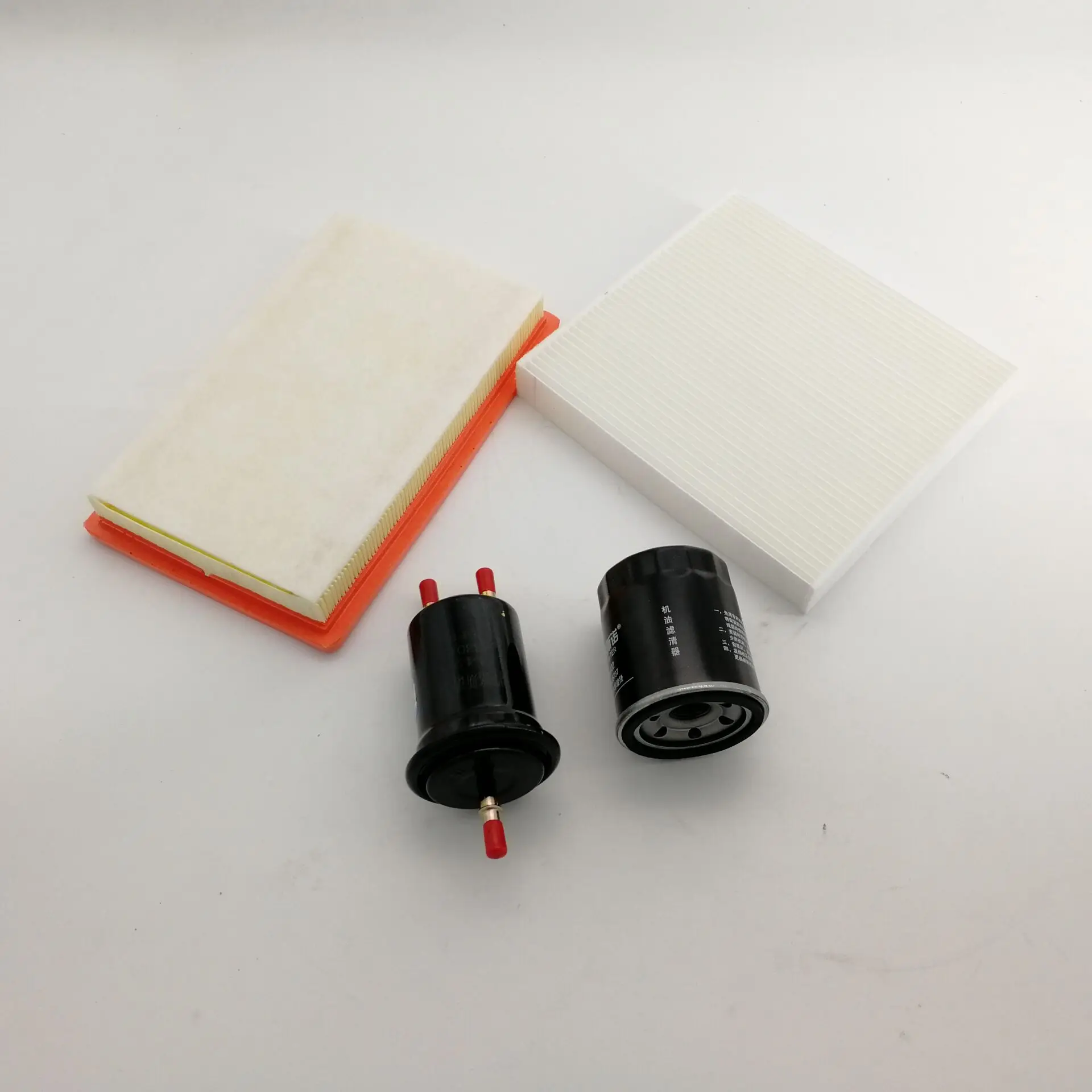 4 pieces a set Air filter oil filter Air conditioning Fuel for Brilliance V3