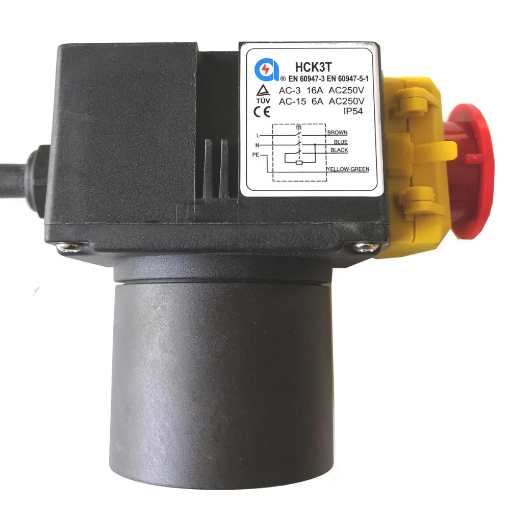 HCK3T Pushbutton Switch Plug 2