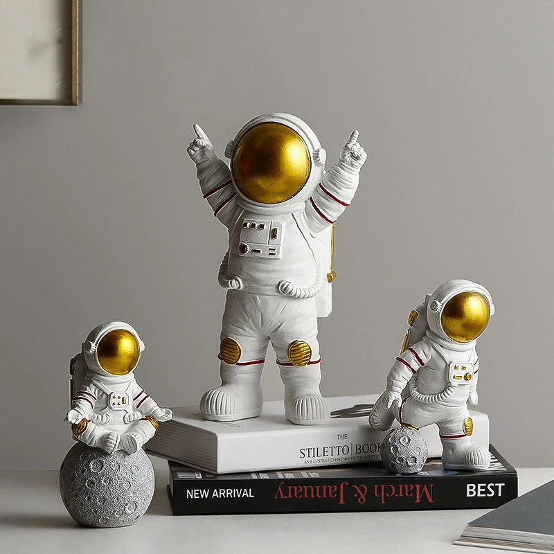 Estatua creativa de astronauta hombre del espacio, decoración de coche, artesanía, escultura abstracta, decoración de escritorio para el hogar y la Oficina, regalo ornamental