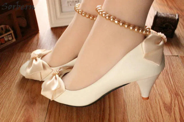 Sorbern-Champagne-Bow-White-Wedding-Shoes-Beading-Ankle-Straps-Cheap-Low-Heels-Ladies-Pumps-Bridal-Shoes.jpg_640x640 (1)