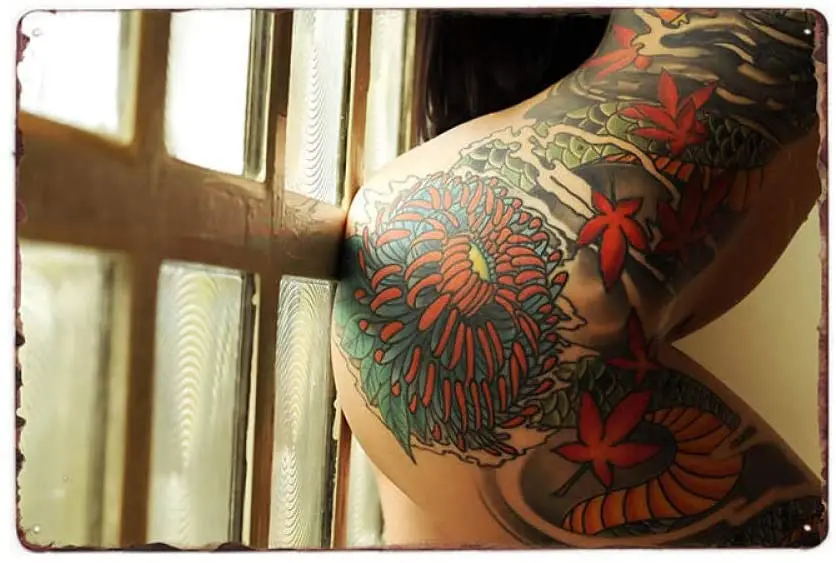 

Tin Metal Signs Iron Painting Plaque Plate Tattoo Girl Metal Sign Tattoo Studio Shop Wall Art Board Plaque Decor