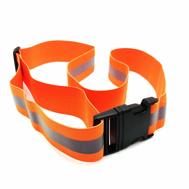 Fascia Riflettente LED Con Bretelle E Bracciali – Ricaricabile, 3 Modalità, Portachiavi, Per Corsa Notturna E Sicurezza