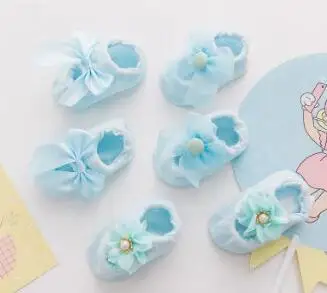 blue3pair Кружевные носки с цветочным рисунком для новорожденных; хлопковые скользящие носки; детские носки-тапочки с бантом для маленьких девочек; сезон весна-лето; подарок для девочек; 3 пара/лот - Цвет: blue3pair