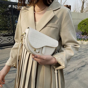 

Famous Brand Designer Bag Croco Half Moon Flap Bag Alligator Saddle Crossbody Shoulder Bags for Women Ladies Small Messenger Bag