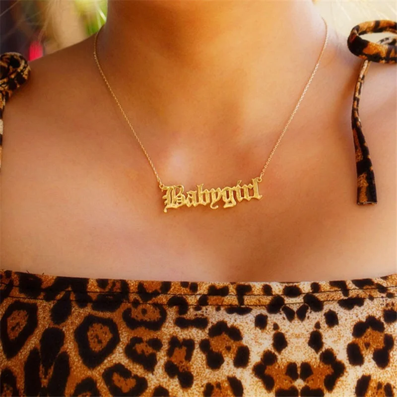 Ожерелье для маленькой девочки, персонализированное ожерелье из нержавеющей стали с надписью «Babygirl», подарок на день рождения для женщин, ювелирные изделия для подружки