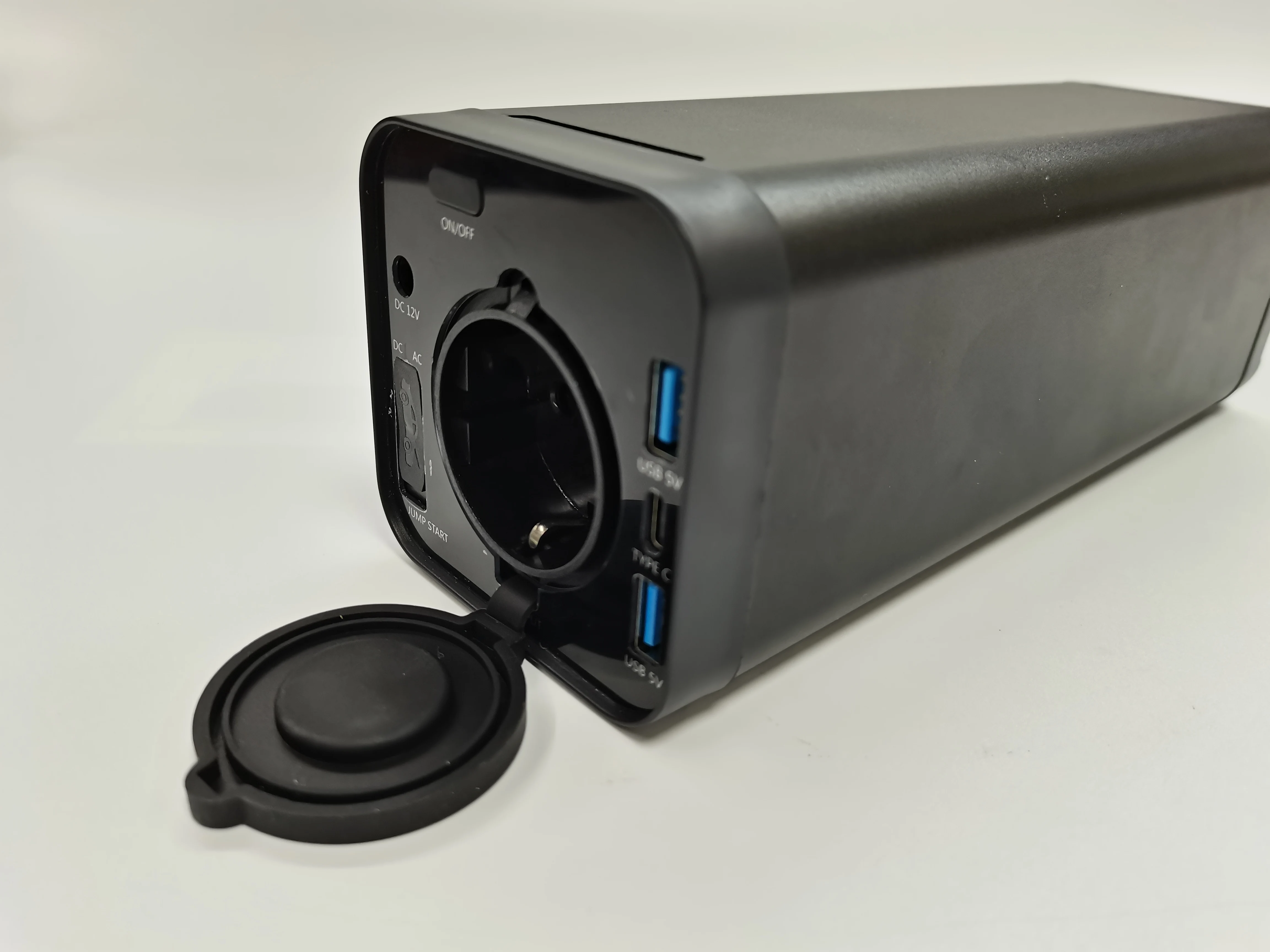 Solar Generator Portable Power Station 150Wh Pure Sine Wave Backup Lithium Battery Pack