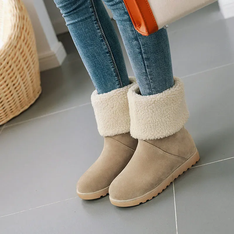 Beige Lsewilly/ г. Сапоги до середины икры без застежки с круглым носком на танкетке и низком каблуке зимняя повседневная теплая женская обувь из флока на платформе с мехом K299 - Color: Beige
