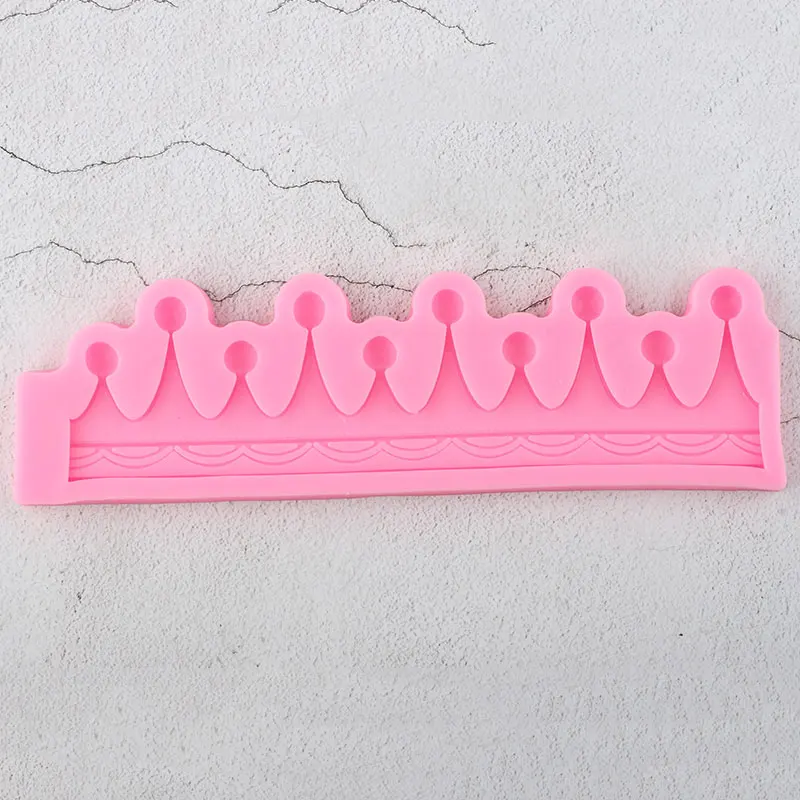 3D Crown Lace Border Silicone Molds DIY Wedding Cupcake Topper Fondant Cake Decorating Tools Candy Polymer Clay Chocolate Moulds