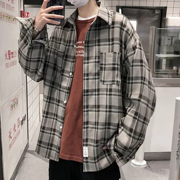 

Men's shirts spring 2020 plaid print long-sleeved shirt lined with loose casual personality handsome young men's wear