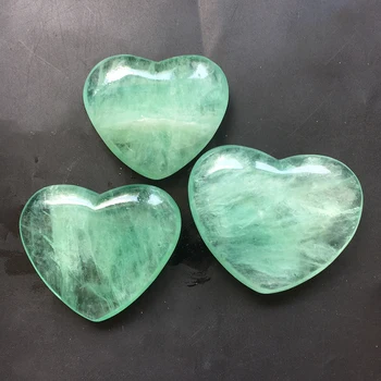 

Natural Green Fluorite Heart Figurine Quartz Crystal Stone Heart Mineral Specimen Reiki Healing Crystal Stone Home Decoration