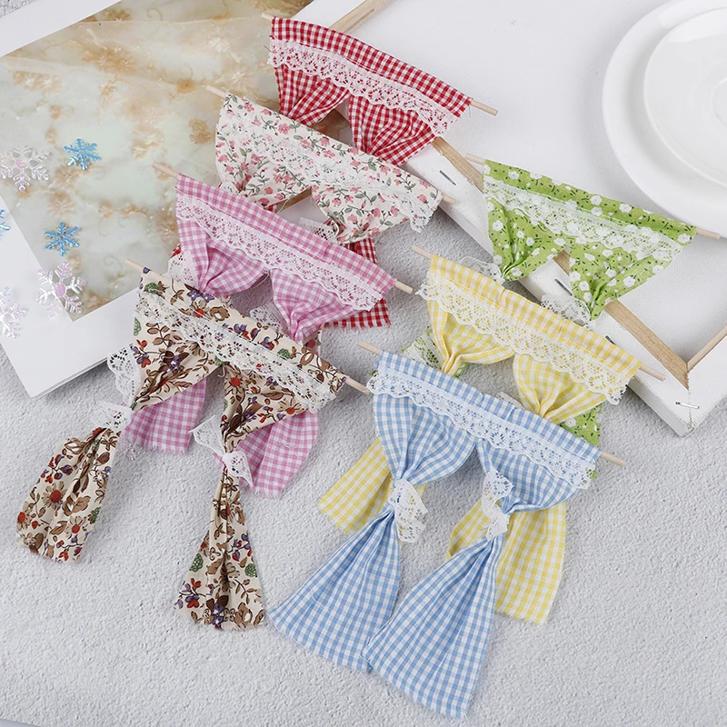 

1Pcs Dollhouse Miniatures Lattice and Lace Pink Cotton Curtain for 1/12 Scale Dolls House Bedroom Furniture Decor Acc