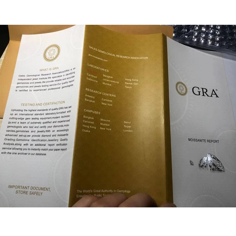 GRA GTC CC Moissanite сертификат бумаги (цена не верна просто хочу заказать без камня) |
