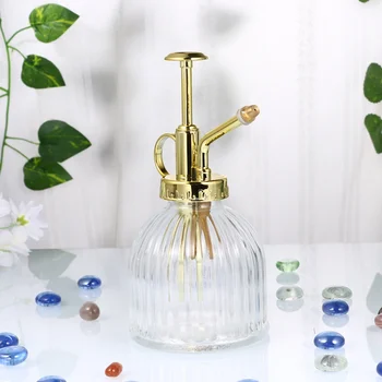 

1PC Glass Watering Can Retro Glass Mist Spray Kettle Portable Watering Pot Garden Art Watering Can Vertical Grain Glass Spray Bo