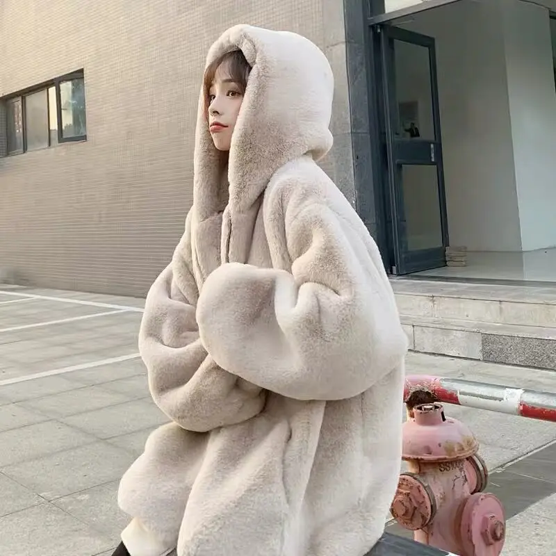 Новая Корейская версия свободного осенне-зимнего утолщенного искусственного меха кролика пальто женское - Цвет: apricot