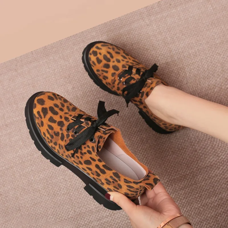 

2019 Spring New Style Light Thick Bottomed Waterproof Platform Leopord Pattern Genuine Leather Cowhide Large Size 40-42 Shoes Wo