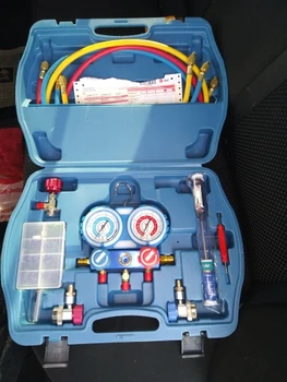 

Professional Car Air Conditioning Refrigerant Pressure Gauge with Seal Rings Diagnostic Repairing Tool Kit