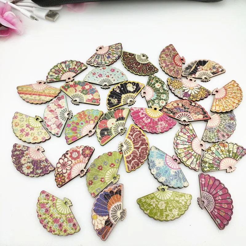 

50pcs/lot Printing On The Fan Wood Pendant For Key Chains Necklace for Toy For Earring DIY Accessories