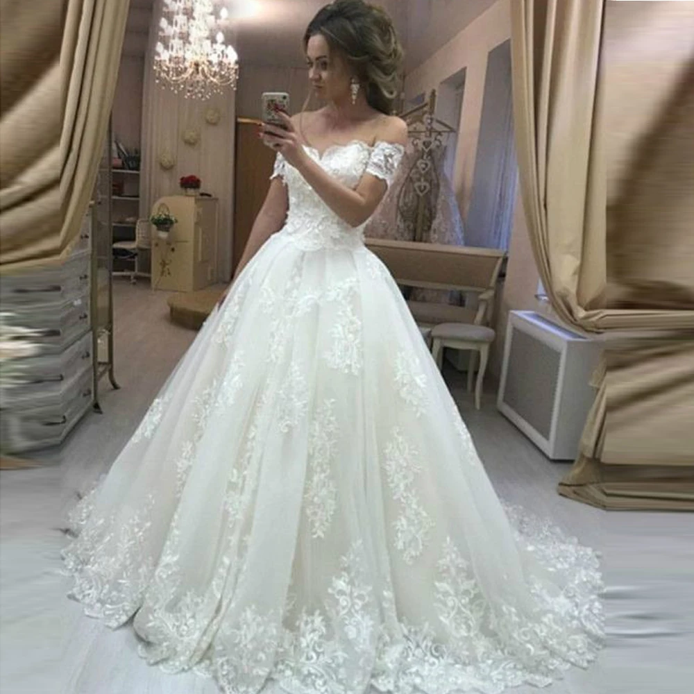 Sexy-Off-The-Shoulder-Luxury-Ball-Gown-Wedding-Dresses-2020-Lace-Appliques-Cap-Sleeve-Wedding-Gowns