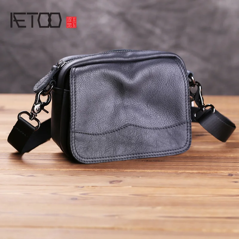 

AETOO Genuine leather men's shoulder bag, mini messenger bag, casual leather men's bag