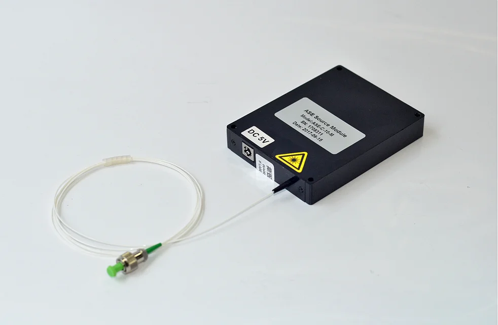 

C-Band ASE Broadband Light Source/Mini Module/10~20mW Output Power
