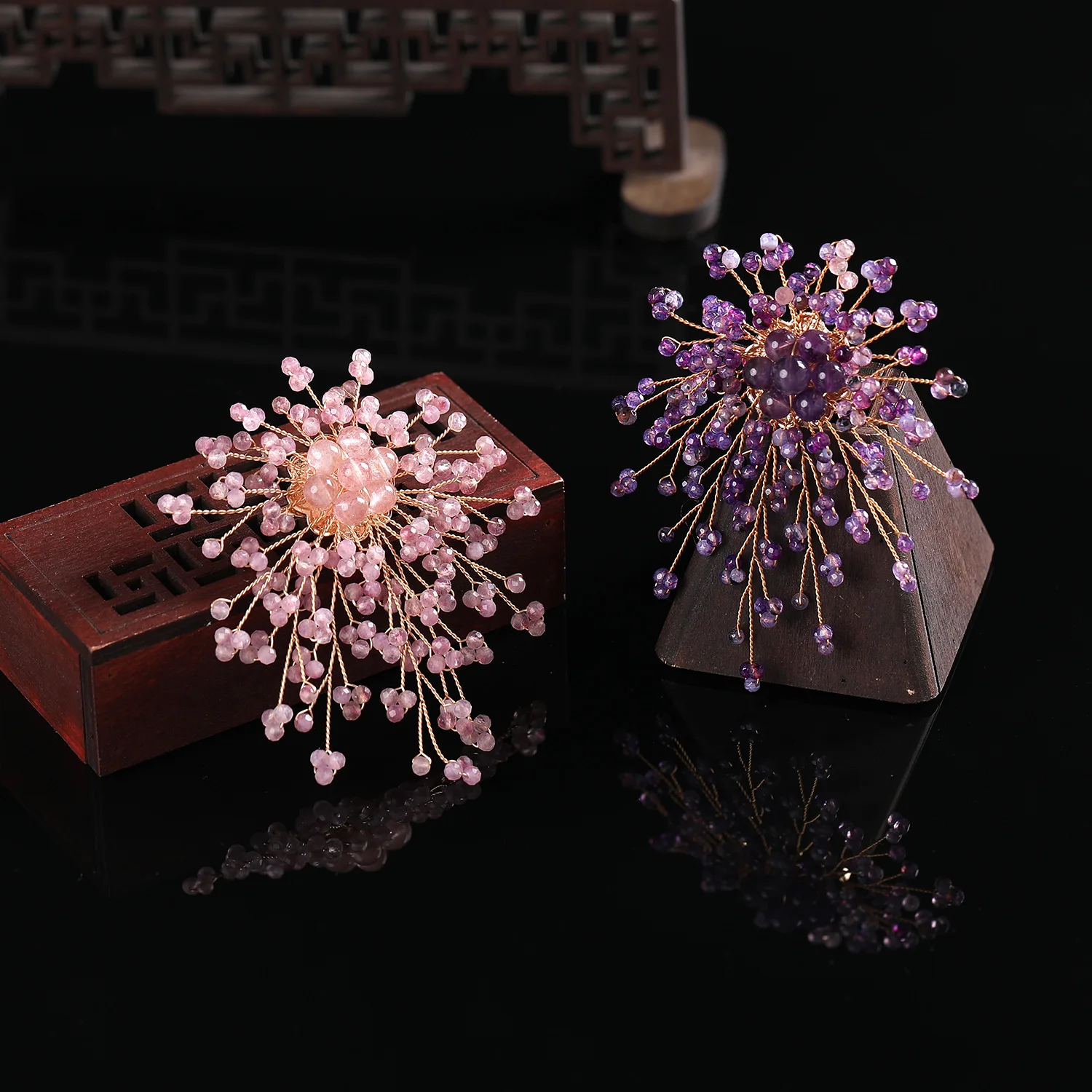 TANGTANG Costume Brooch Amethyst Corsage Elegant Brooch New Crystal Brooch Hand-woven Gypsophila Freshwater Pearl Brooch Fashion