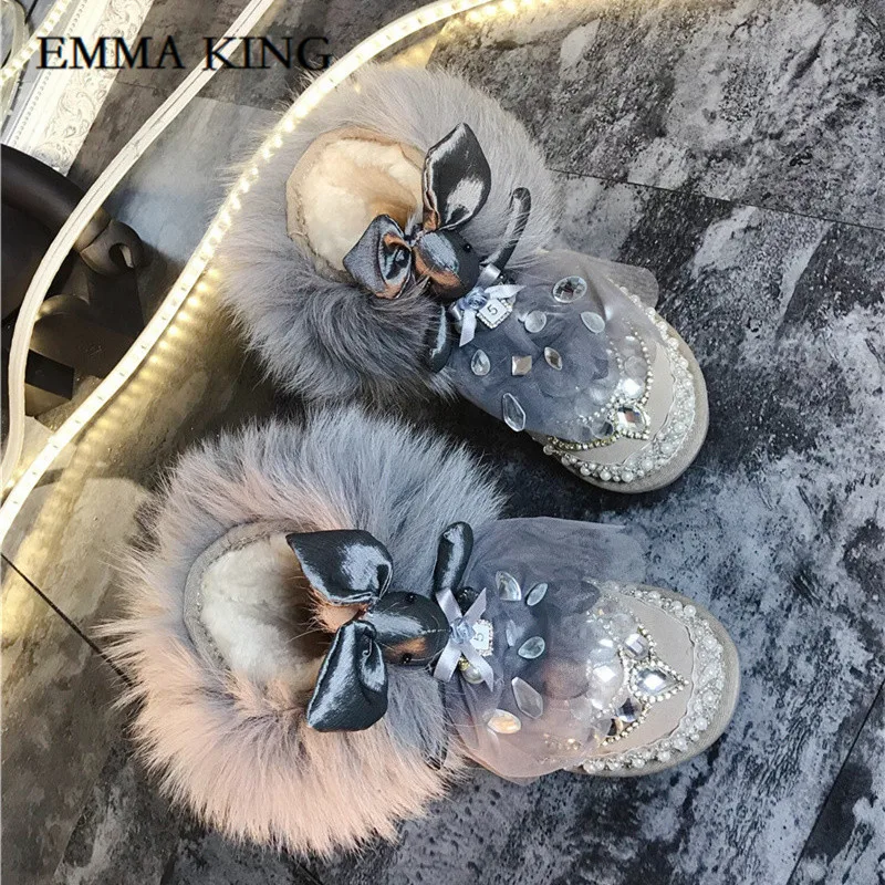 Милые женские зимние ботинки на кроличьем меху с кисточками женские зимние ботинки до середины икры на меху женские теплые ботинки на резиновой подошве