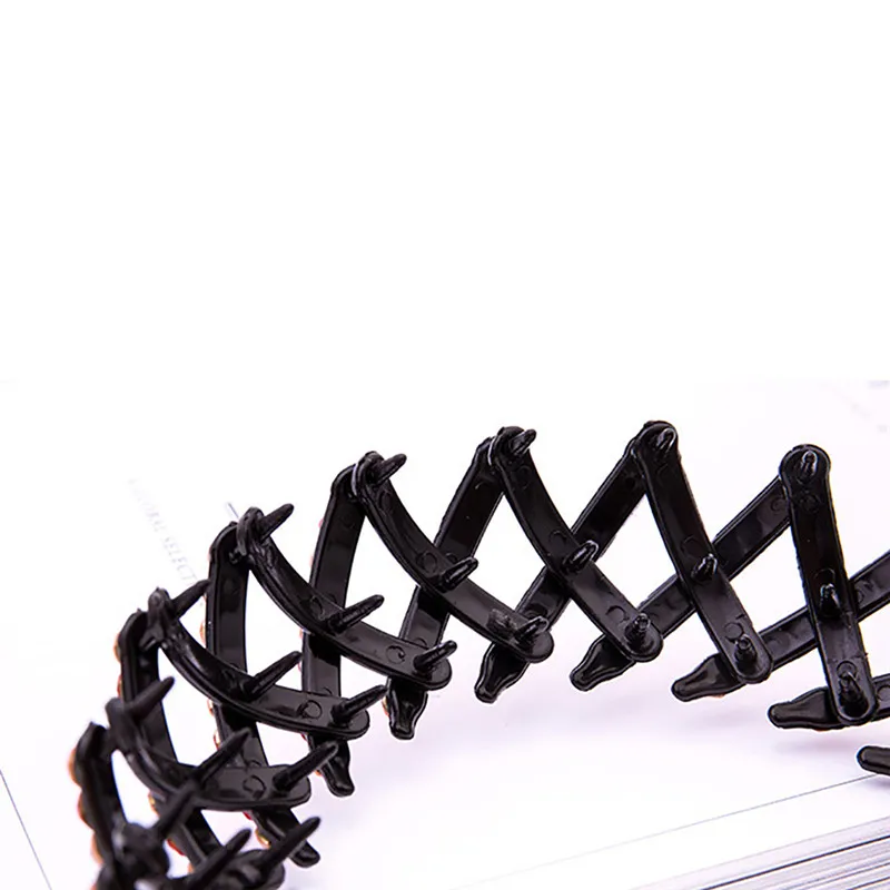 256001_no-logo_256001-1-03