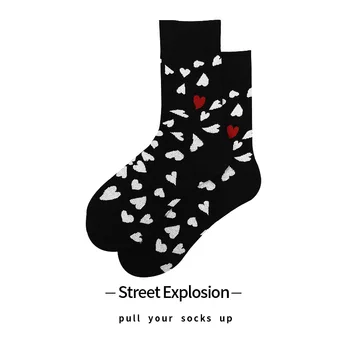 

Spring and autumn men and women cotton socks heart trend tube socks couple street shooting comfortable breathable