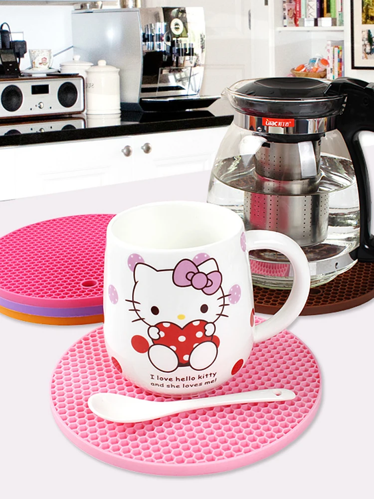 Round Silicone Heat Resistant Mat Kitchen Accessories Non-slip Mat For Pot Holder Hang Tableware Coaster Cushion Placemat