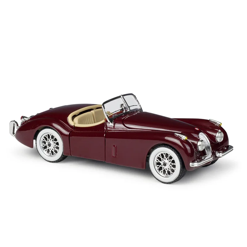 Bburago 1/24 Scale Classic Car Series 1951 Jaguar XK120 Roadster Diecast Metal Model Toy For Gift Collection Decoration | Игрушки и