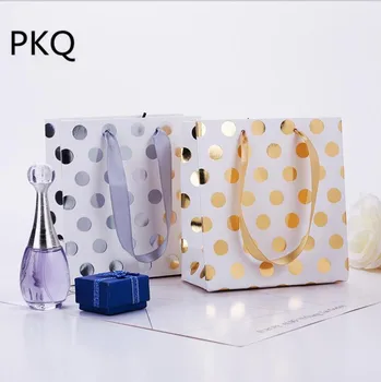 

10pcs,Gold dot paper bag with handles,Small gift bag for Jewelry perfume,Wedding Decoration Event Party Supplies,15x14x7cm