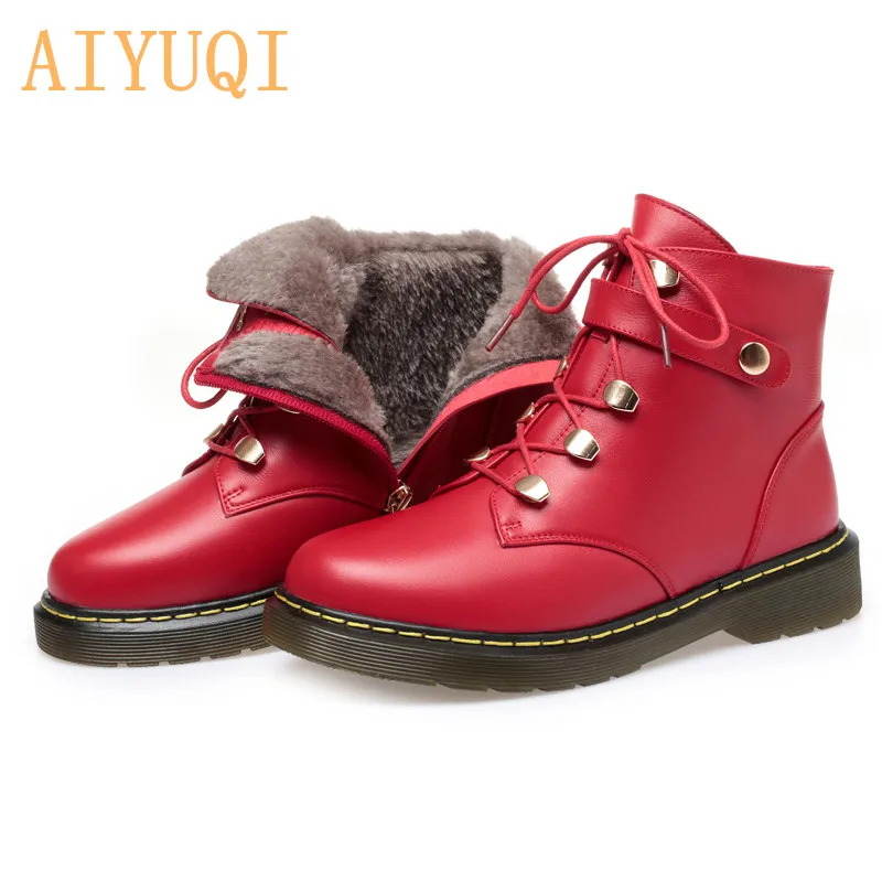 Red fluff AIYUQI Ботинки martin для девочек Теплые женские зимние ботинки из натуральной кожи женские мотоциклетные ботинки на плоской подошве со шнуровкой обувь для учащихся - Цвет: Red fluff