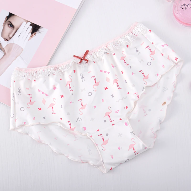 

Japanese Lolita Girl Sweet Panties Flamingo Print Cute Bowknot Underwear Teen Girls Student Kawaii Milk silk Breathable Briefs