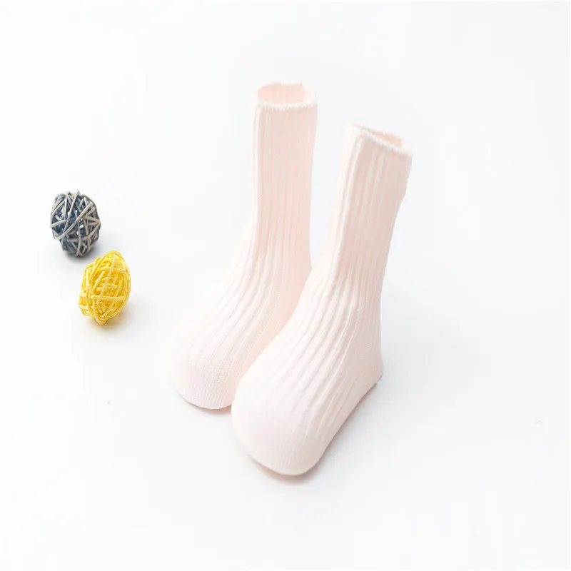 Детские носки для малышей; нескользящие однотонные белые и черные носки для маленьких девочек; хлопковые носки для новорожденных мальчиков; одежда для детей; аксессуары - Цвет: Розовый