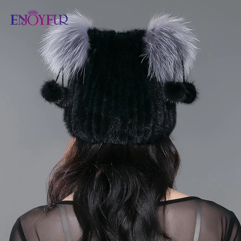 Женская шапка с ушками кошки ENJOYFUR из натурального меха норки помпонами для зимы и