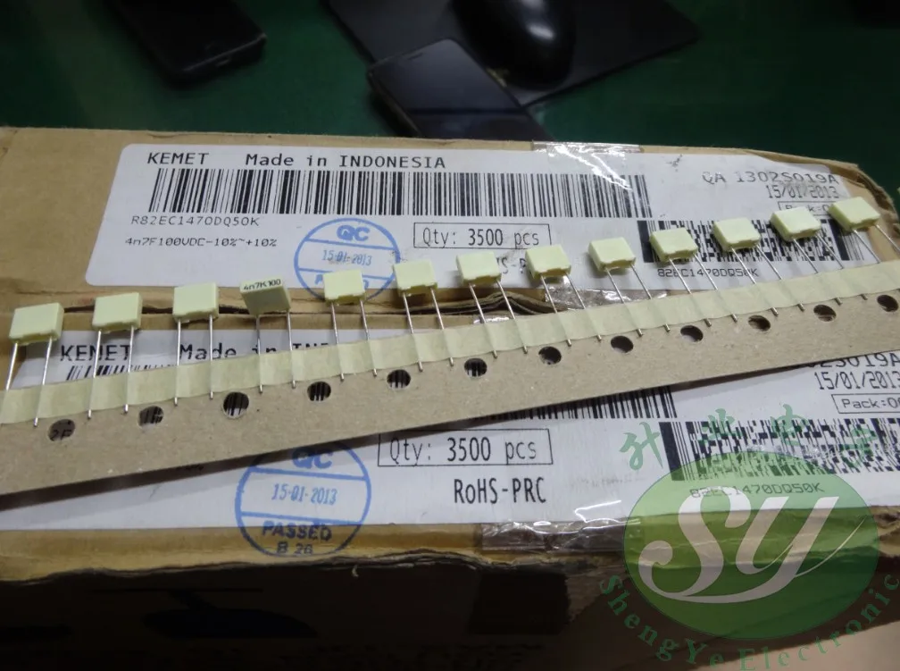 50 шт. KEMET AV R82 0,0047 мкФ/100 V 4.7NF 4700 pf n7 472 пленочный конденсатор